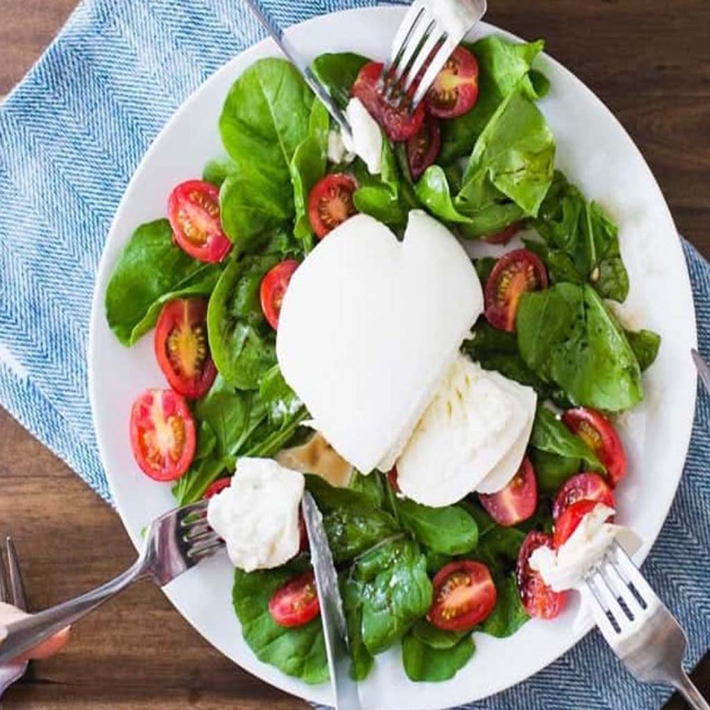 MOZARELLA CAPRESSE SALATA