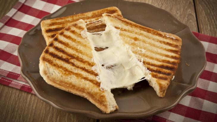 KAŞARLI TOST