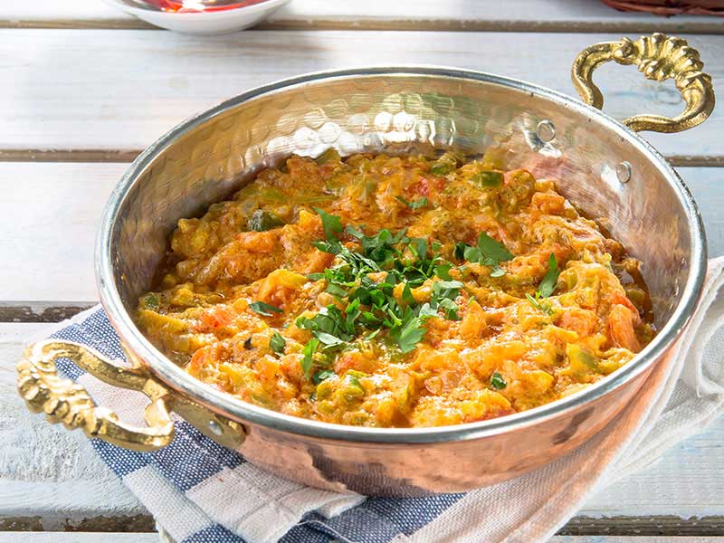 SADE MENEMEN