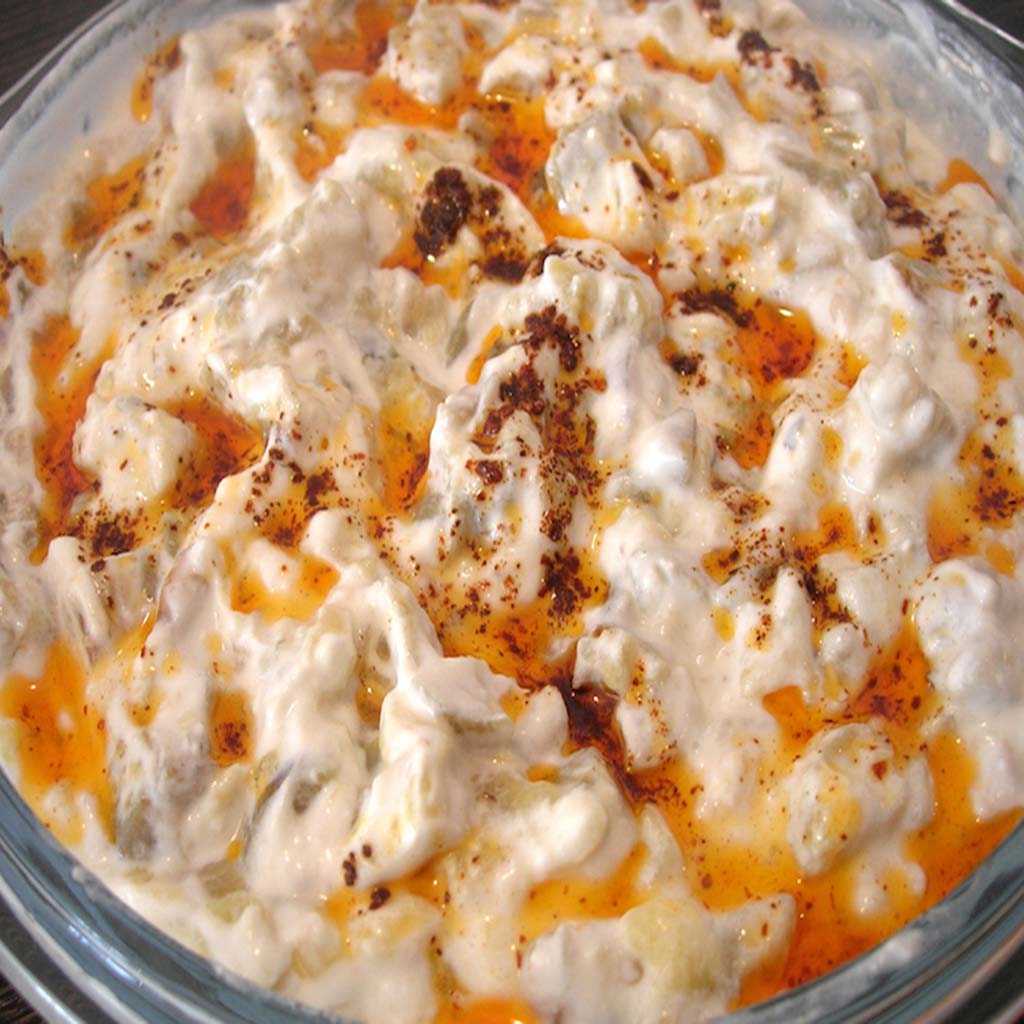 KÖY YOĞURTLU PATLICAN SALATASI